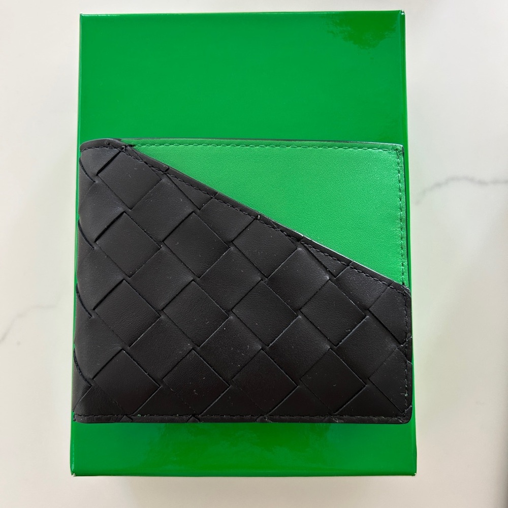 Bottega Veneta Green Leather Wallet